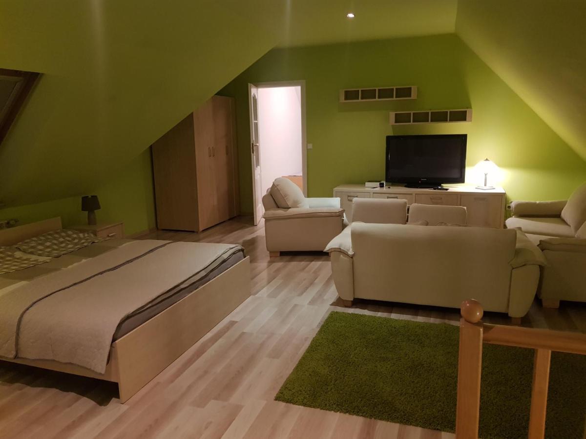 Apartament U Kucharzy Lysica Wilkow  Bagian luar foto